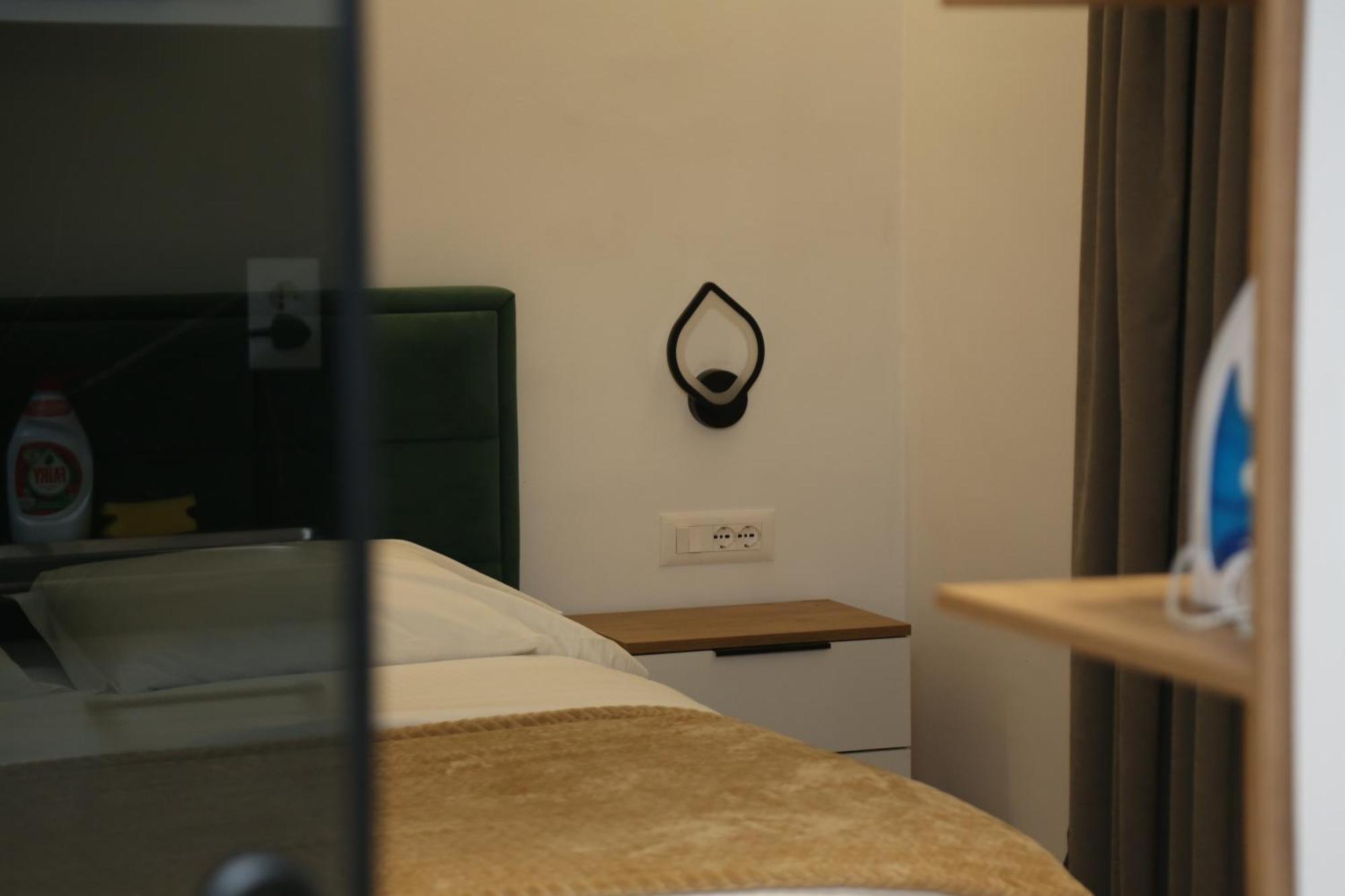 Apartament Orchide Mine Peza