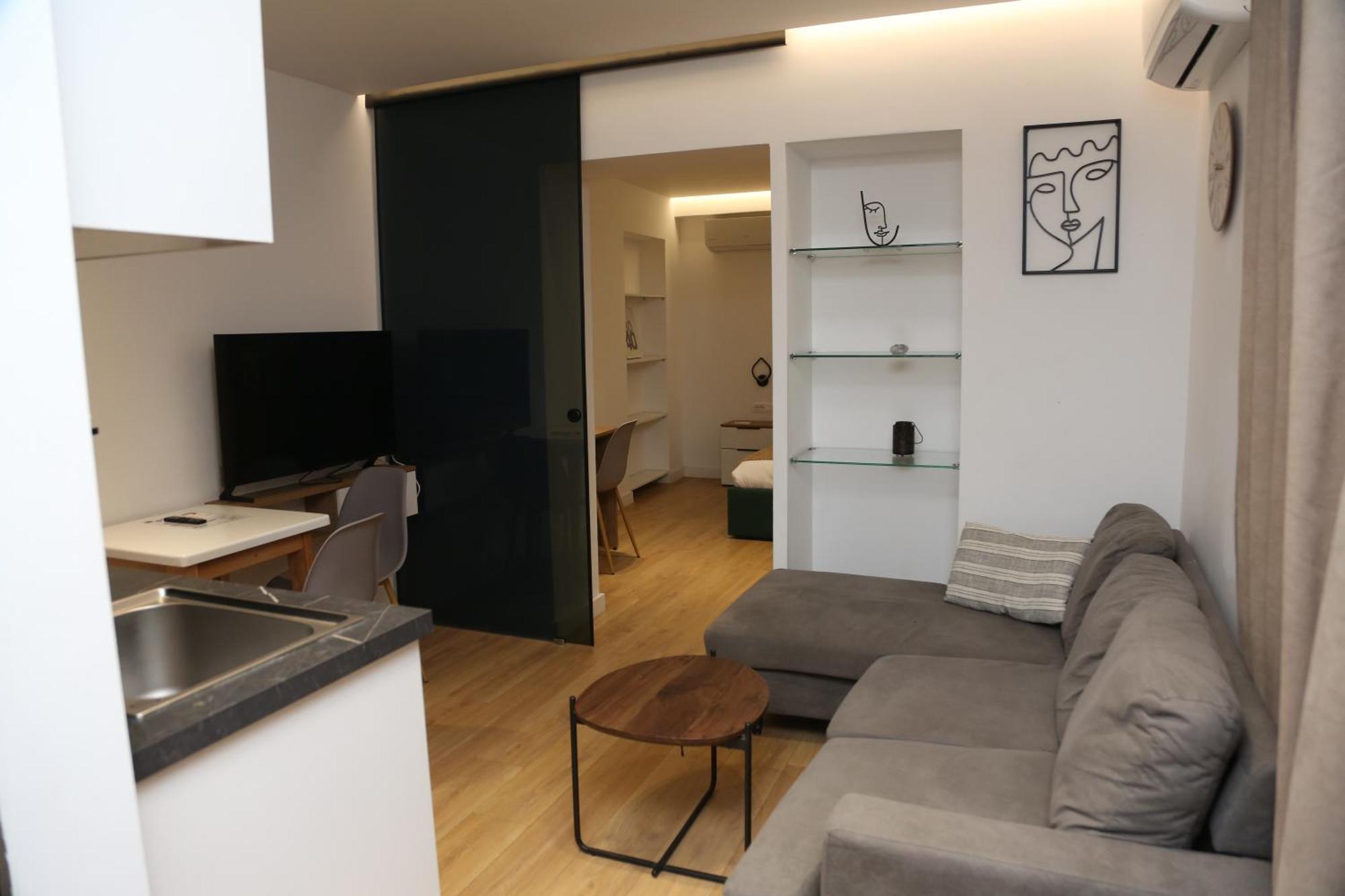 Apartament Orchide Mine Peza Tirana